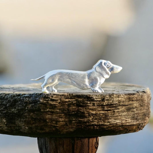 Dachshund Brooch, Handcast Pewter, Polished Finish