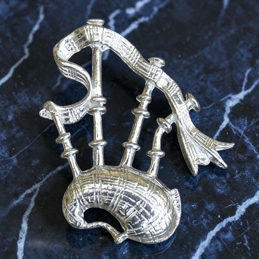 Bagpipes Brooch, Handcast Pewter, Polished Finish