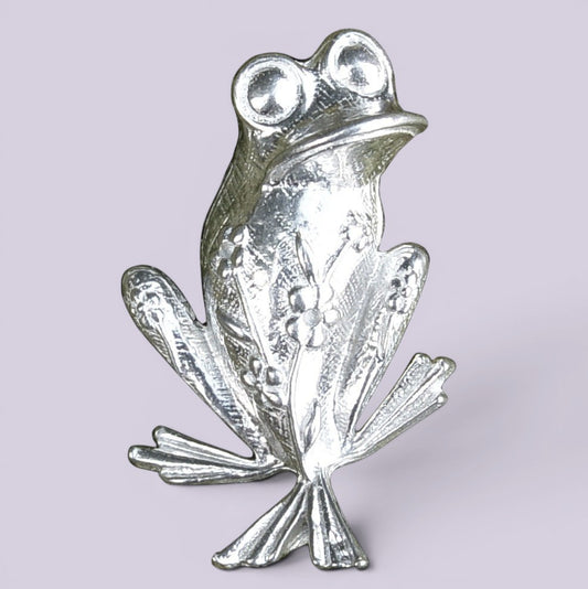 Frog Brooch (Sitting Frog), Handcast Pewter Brooch, Polished Finish