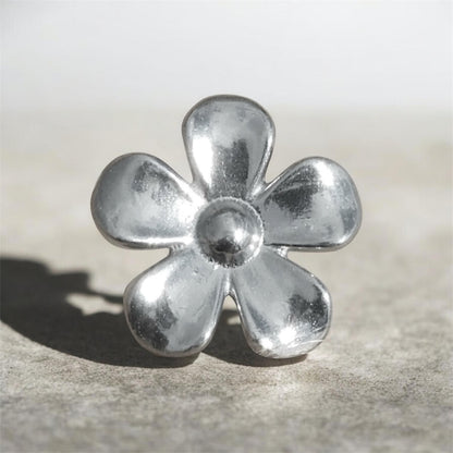 Daisy Brooch, Handcast Pewter, Polished Finish