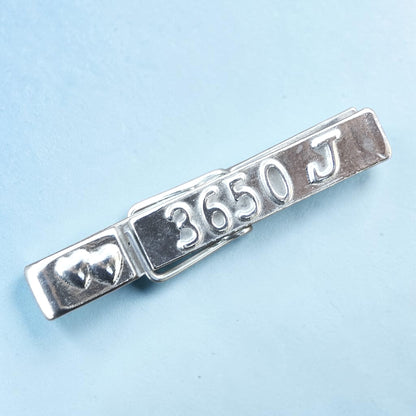 3650 J Clothes Peg Fridge Magnet, Pewter Clothes Peg with Heart