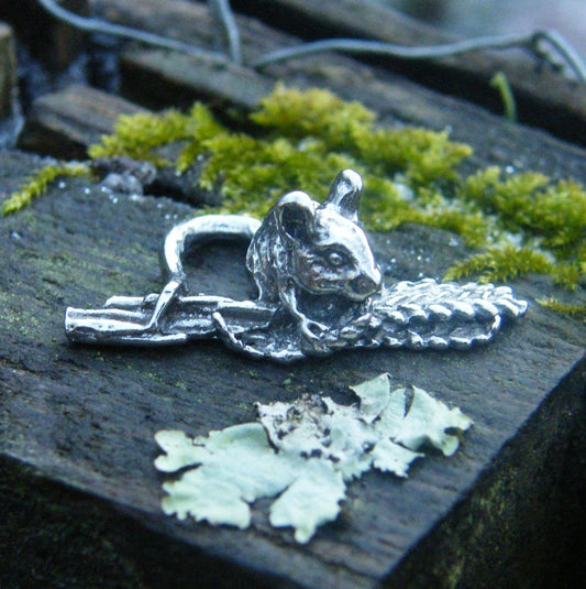 Field Mouse Figurine, Mouse Collectable, Mouse Totem, Handmade, in Fine Pewter, by William Sturt