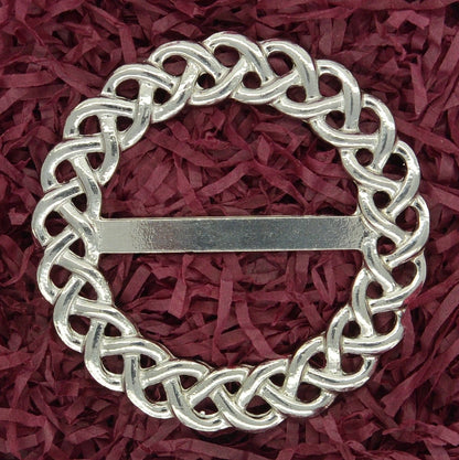 Celtic Knot Scarf Ring (Narrow), Handcast Pewter Circle, Polished Finish
