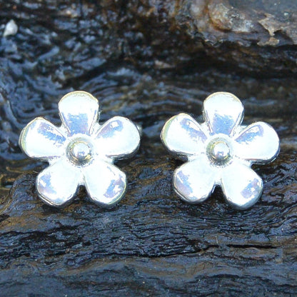Daisy Cufflinks, Handcast Pewter Cufflinks, Polished Finish