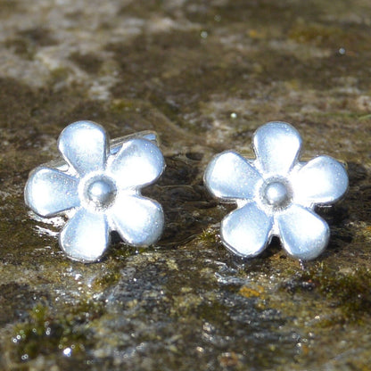 Daisy Cufflinks, Handcast Pewter Cufflinks, Polished Finish