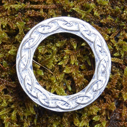 Celtic Knot Brooch (Interlink Design), Handcast Pewter, Polished Finish