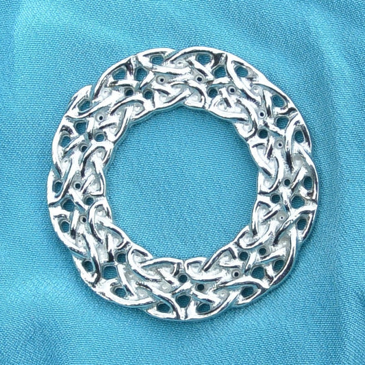 Celtic Knot Brooch (Wide Weave Design), Handcast Pewter, Polished Finish
