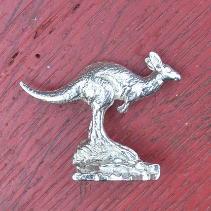 Kangaroo Figurine, Kangaroo Miniature, Handcast, in Fine Pewter, by William Sturt