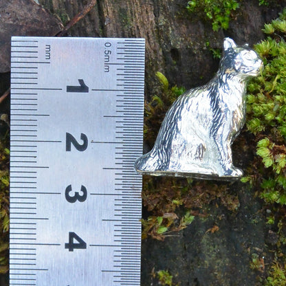 Cat Figurine, Miniature Cat, Handmade, in Fine Pewter, by William Sturt