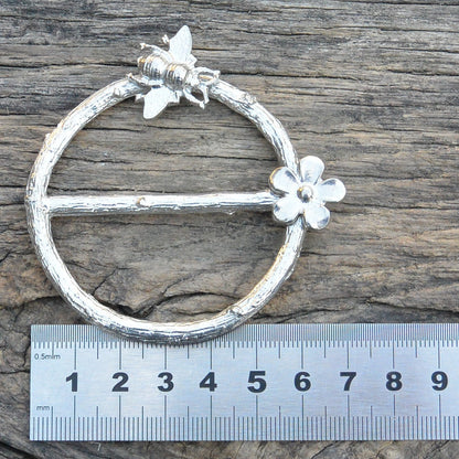 Bee and Daisy Scarf Ring, Oak Twig Circle, Handcast Pewter, Polished Finish
