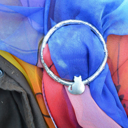 Cat Scarf Ring, Oak Twig Circle, Handcast Pewter, Polished Finish