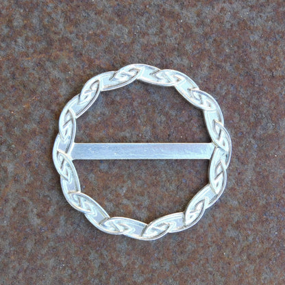 Celtic Plait Scarf Ring (Narrow), Handcast Pewter Circle, Polished Finish