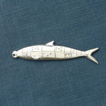 Sardine Light Pull, Handcast Pewter, Polished Finish