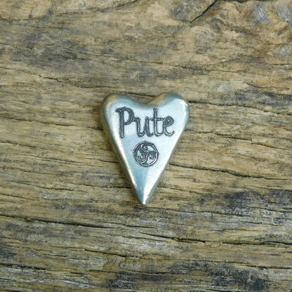 Pute (Slut) BDSM Pocket Token, BDSM Accessories, Sub Aftercare Token, Aftercare Submissive, Handmade, in Fine Pewter, by William Sturt