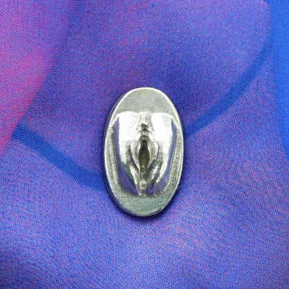 Yoni Vulva Pewter Pocket Charm – Feminist Gift, Sacred Feminine Token, Handcast in Fine Pewter by William Sturt