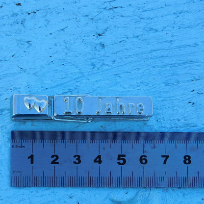 Tin anniversary "10 Jahre" Peg Photo Holder, Handmade by William Sturt in Fine Pewter