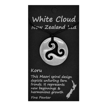 Pendentif Triskele,  Fait Main en Étain, par William Sturt, des Étains de Jumilhac