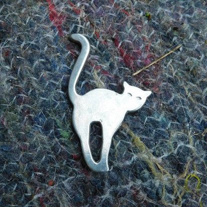 Cat Brooch, (Stretching Design), Handcast Pewter, Polished Finish