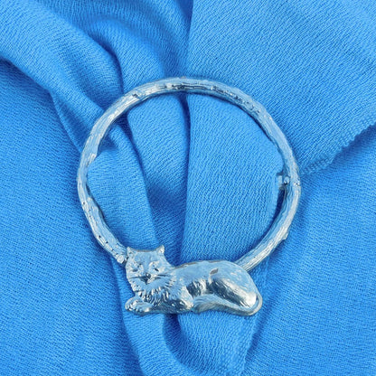 Cat Scarf Ring (Lying Cat), Oak Twig Circle, Handcast Pewter, Polished Finish