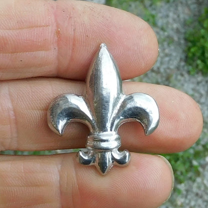 Fleur de Lis Brooch, Handcast Pewter Brooch, Polished Finish
