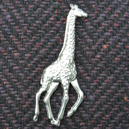 Giraffe Brooch, Handcast Pewter Brooch, Polished Finish
