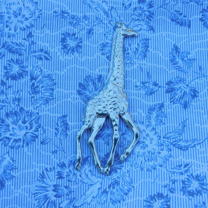Giraffe Brooch, Handcast Pewter Brooch, Polished Finish