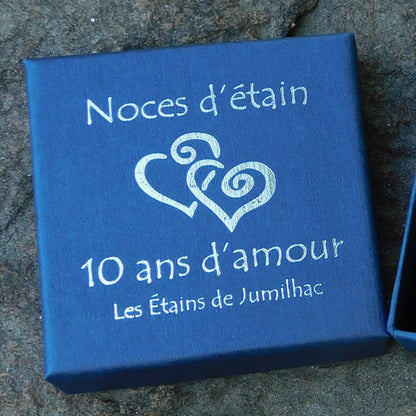 Tin anniversary keyring, handmade in Fine Pewter with Personalisable date.