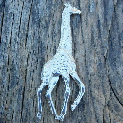 Giraffe Brooch, Handcast Pewter Brooch, Polished Finish