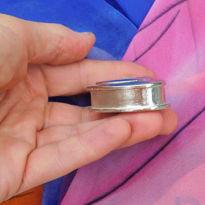 Tin anniversary keyring, handmade in Fine Pewter with Personalisable date.