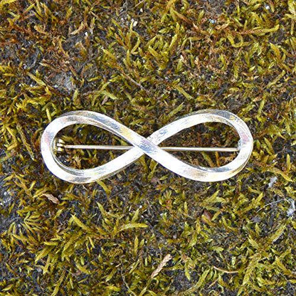 Infinity Loop Brooch, Handcast Pewter, Polished Finish