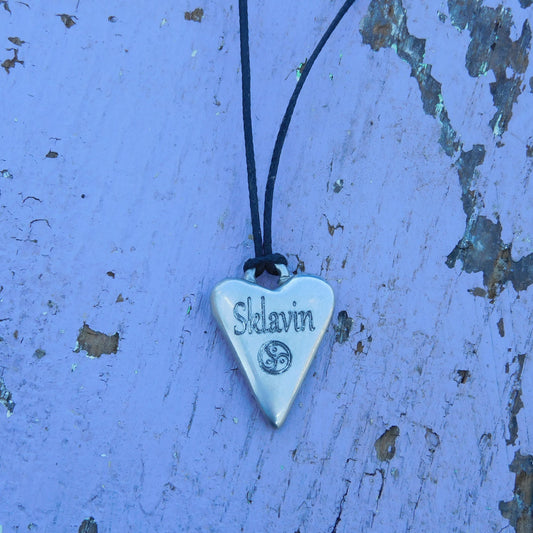 BDSM Heart Pendant "Sklavin" (Female Slave), Personalised, Handmade Pewter Necklace, Intimate Gift by William Sturt