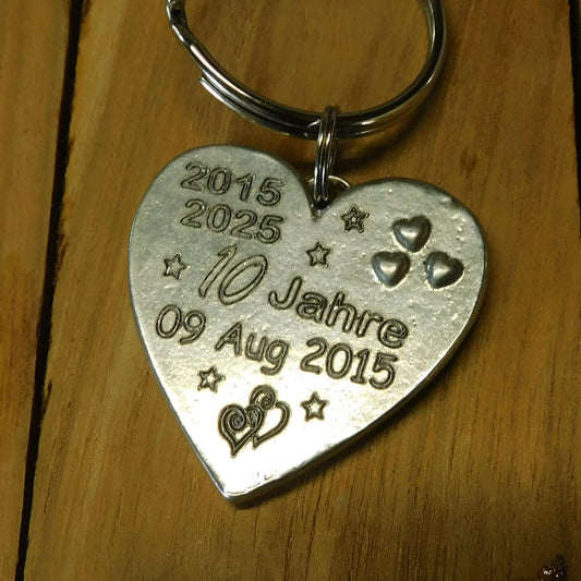 Personalised Heart Keyring, Tin Anniversary 10 Jahre, Custom Date and Years, William Sturt Fine Pewter